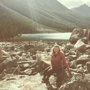 Meet your Posher, Alison